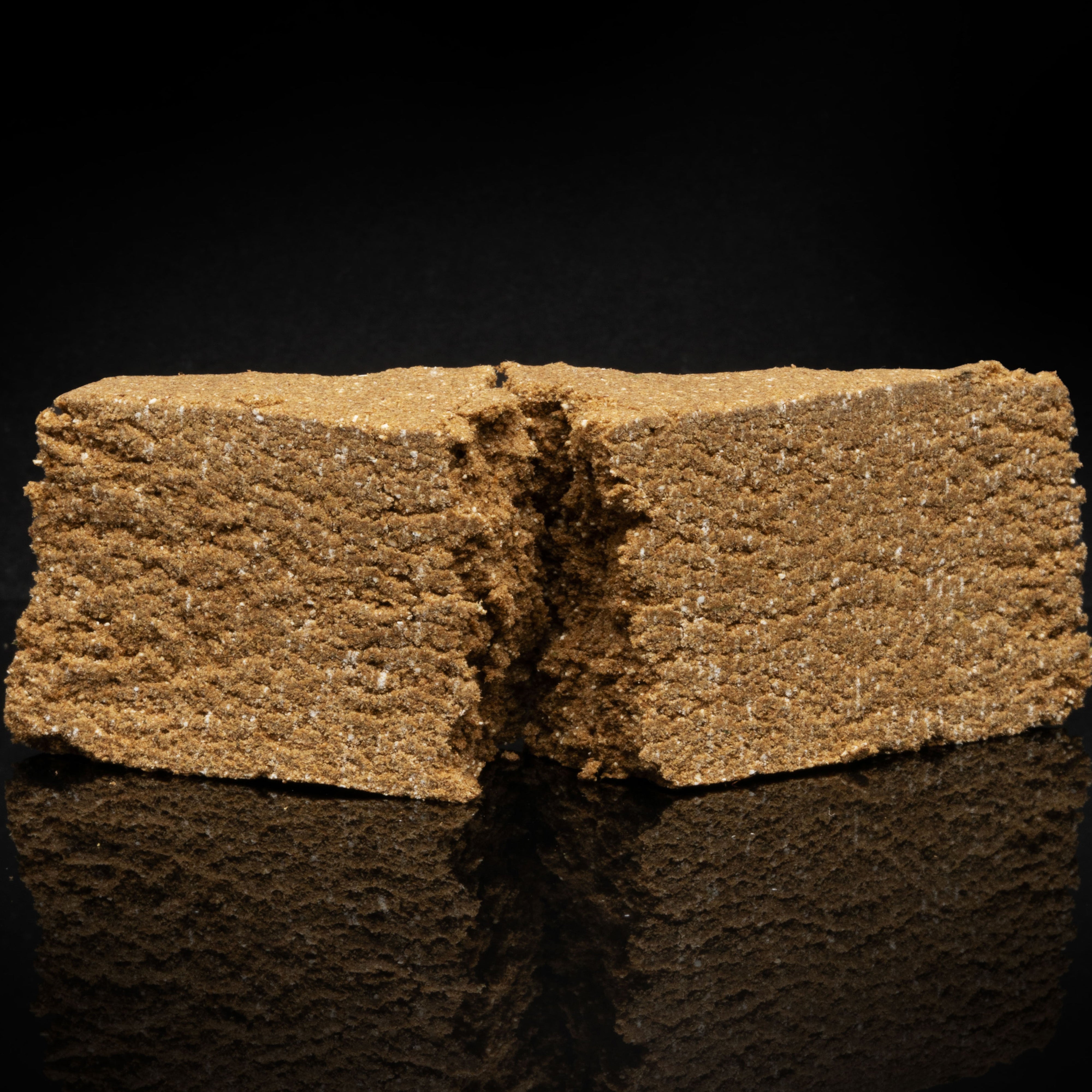 deluxe hash cannabis i danmark